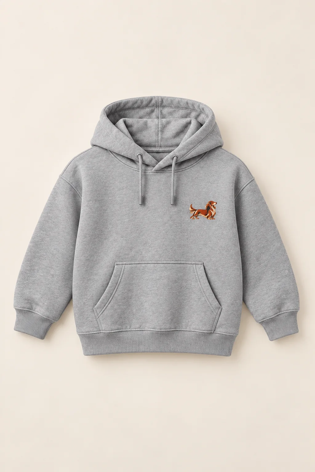 Hvit barne-T-skjorte med lite dachshundbroderi
